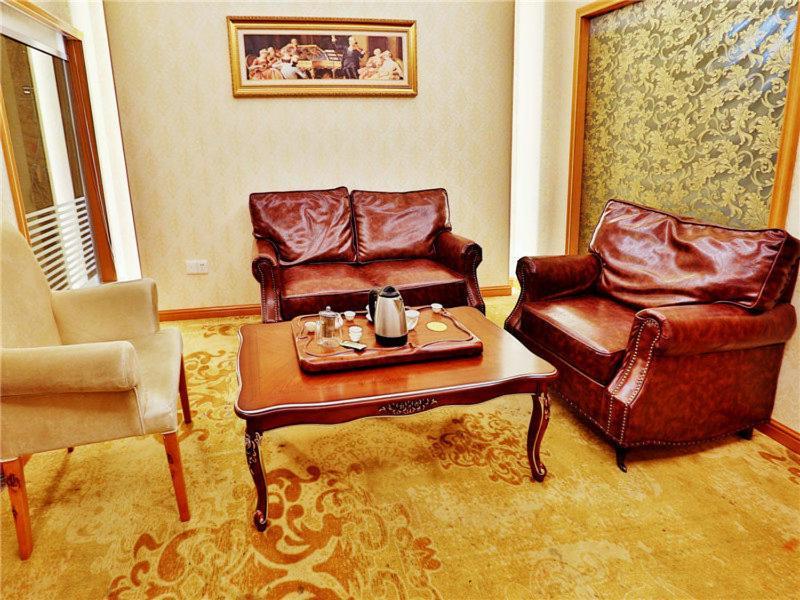 Vienna Hotel Wuhan International Convention And Exhibition Centre Esterno foto