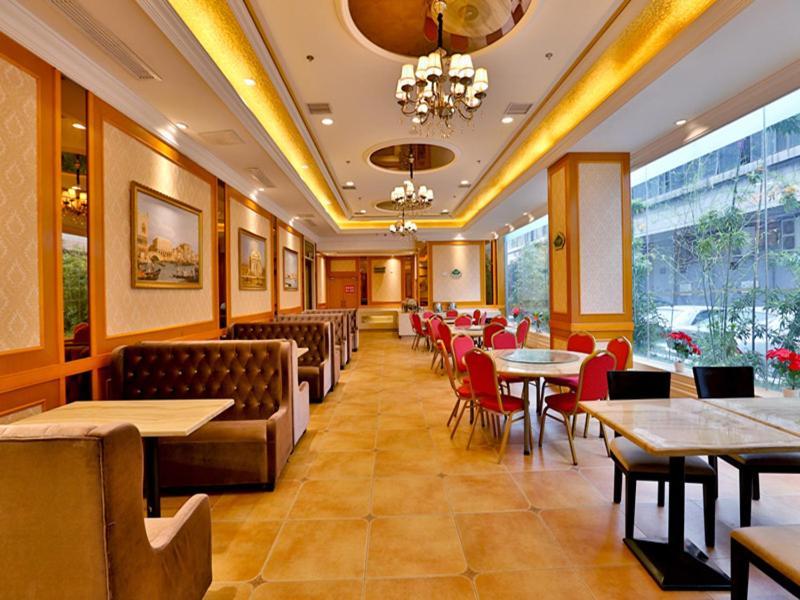 Vienna Hotel Wuhan International Convention And Exhibition Centre Esterno foto