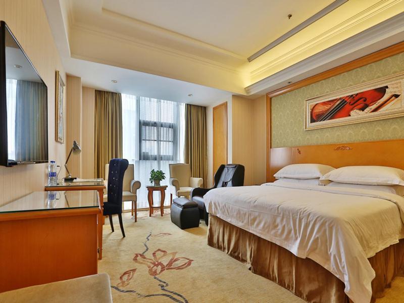 Vienna Hotel Wuhan International Convention And Exhibition Centre Esterno foto